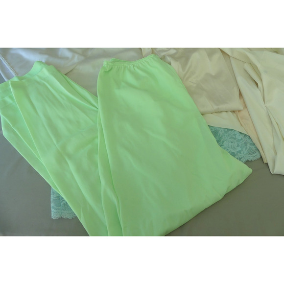 Lot of 8 Vtg 70s Lace Slip Dress Half Slip PJ Vanity Fair Lorraine Mixed - Picture 2 of 16